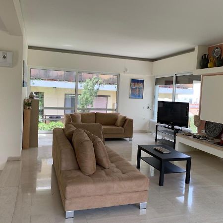 Oasis Exclusive Apartment @ Athenian Riviera エクステリア 写真