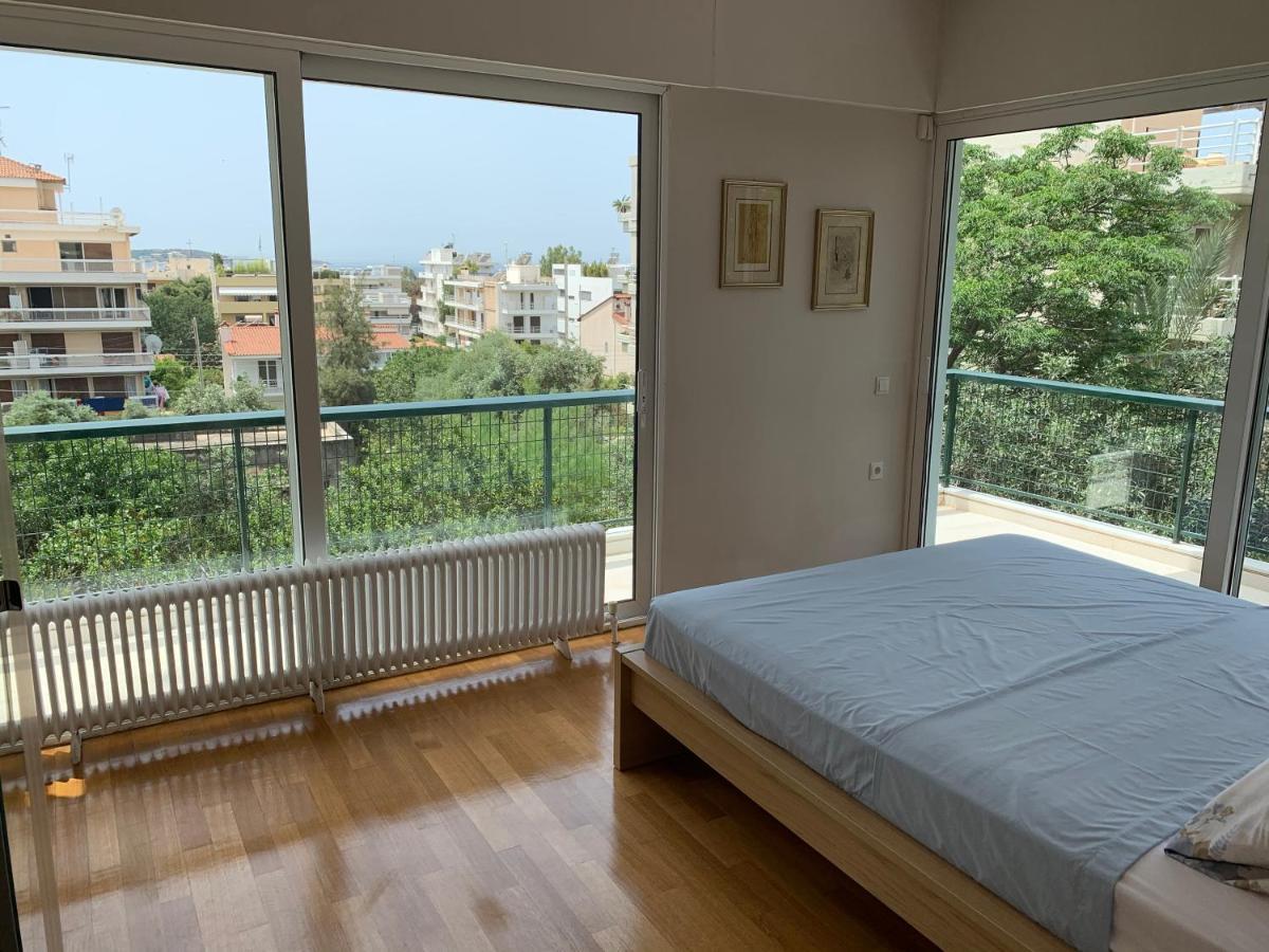Oasis Exclusive Apartment @ Athenian Riviera エクステリア 写真