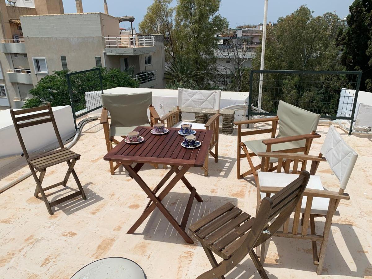 Oasis Exclusive Apartment @ Athenian Riviera エクステリア 写真