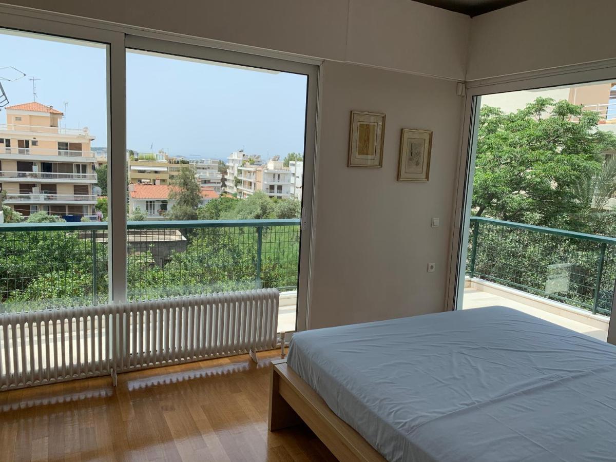 Oasis Exclusive Apartment @ Athenian Riviera エクステリア 写真