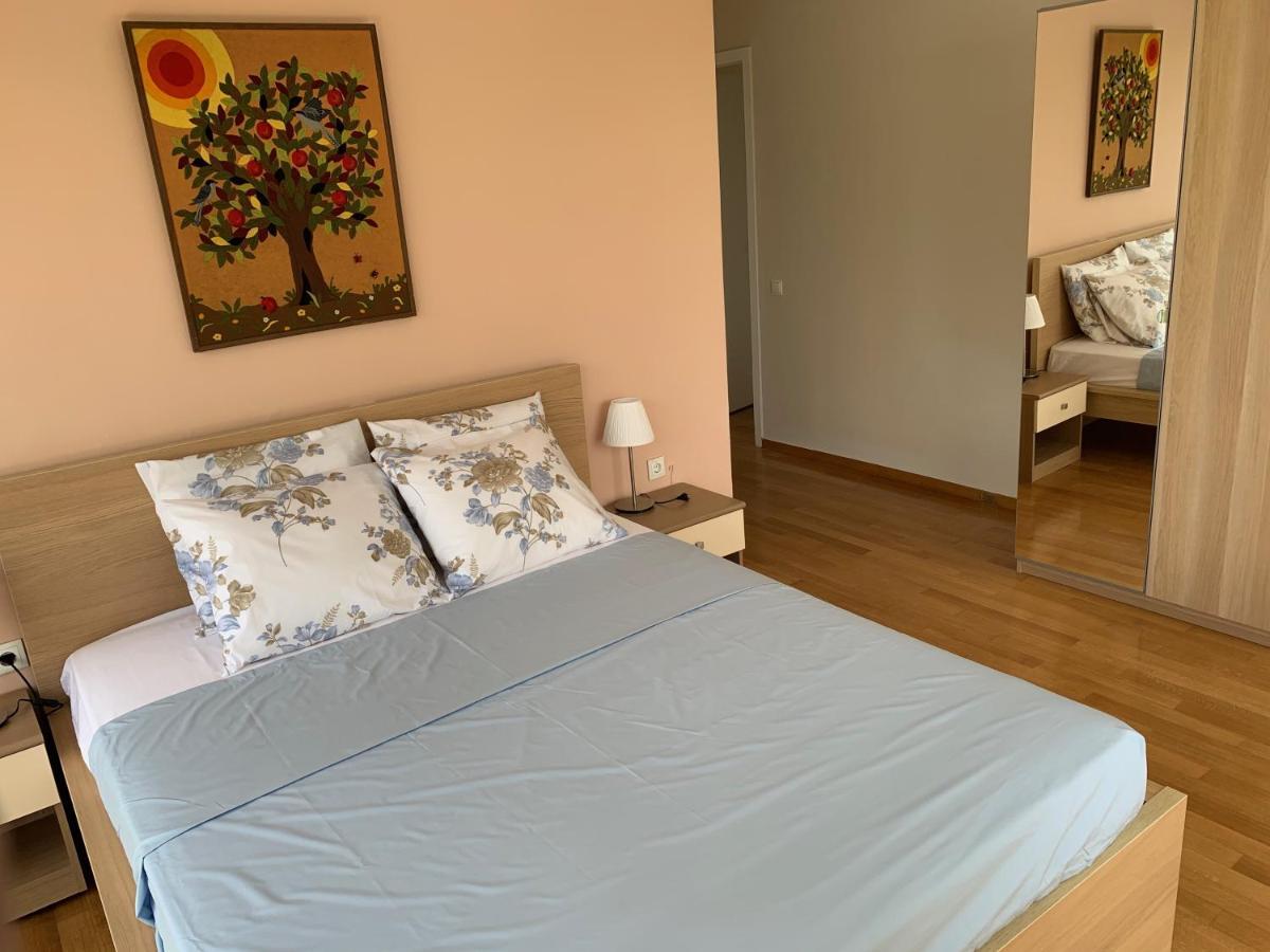 Oasis Exclusive Apartment @ Athenian Riviera エクステリア 写真